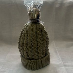 Women winter hat